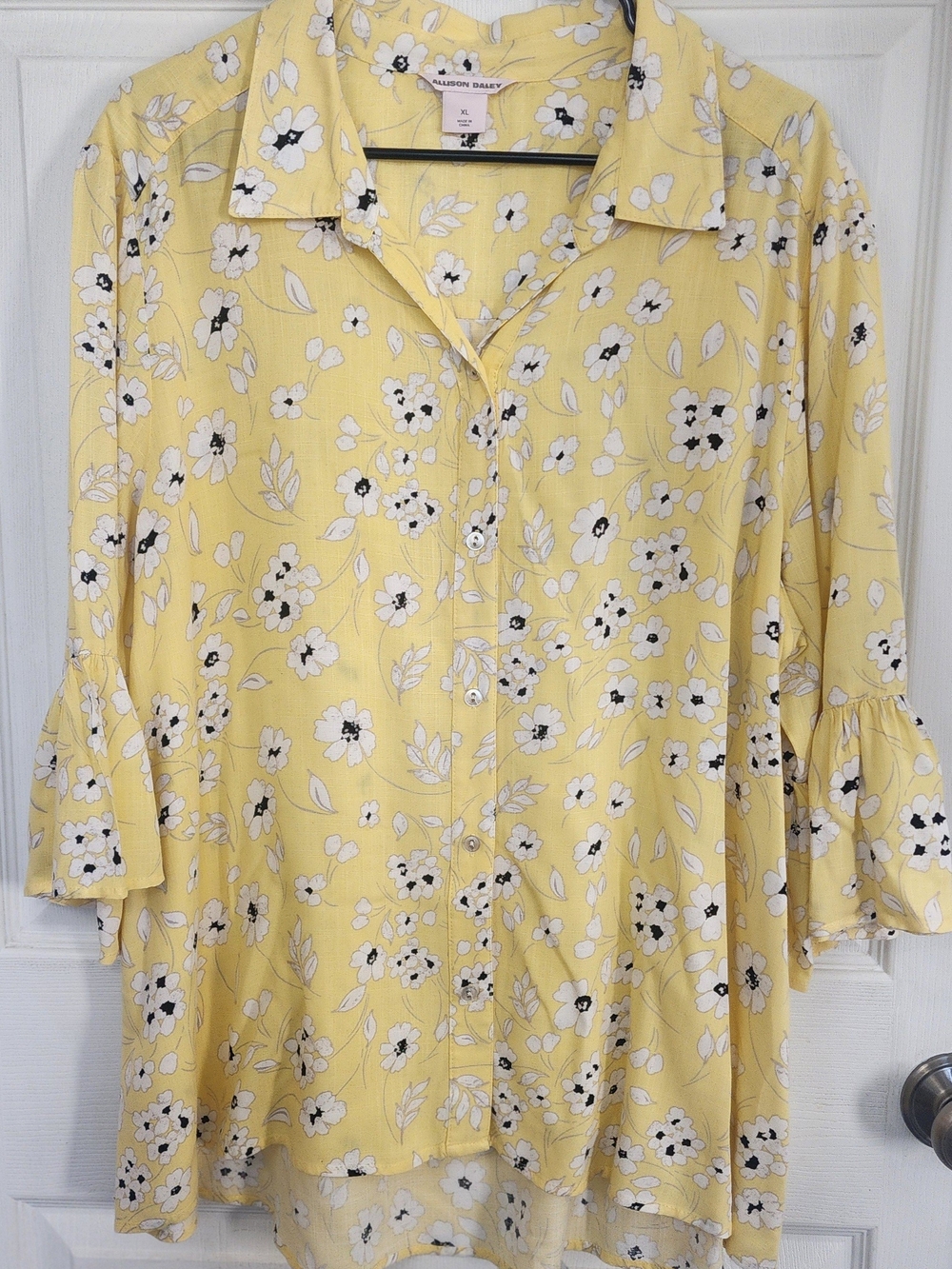 Allison Daley Yellow Floral Button-Down Blouse